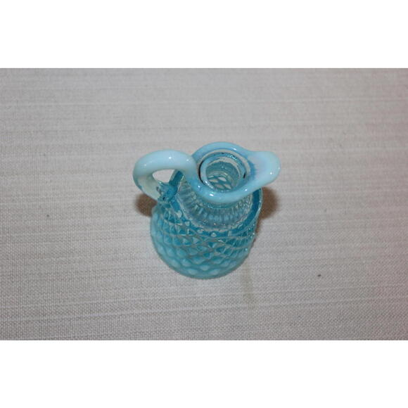 Vintage Fenton Blue Opalescent Hobnail Cruet / Small Decanter – No Stopper - Picture 3 of 4